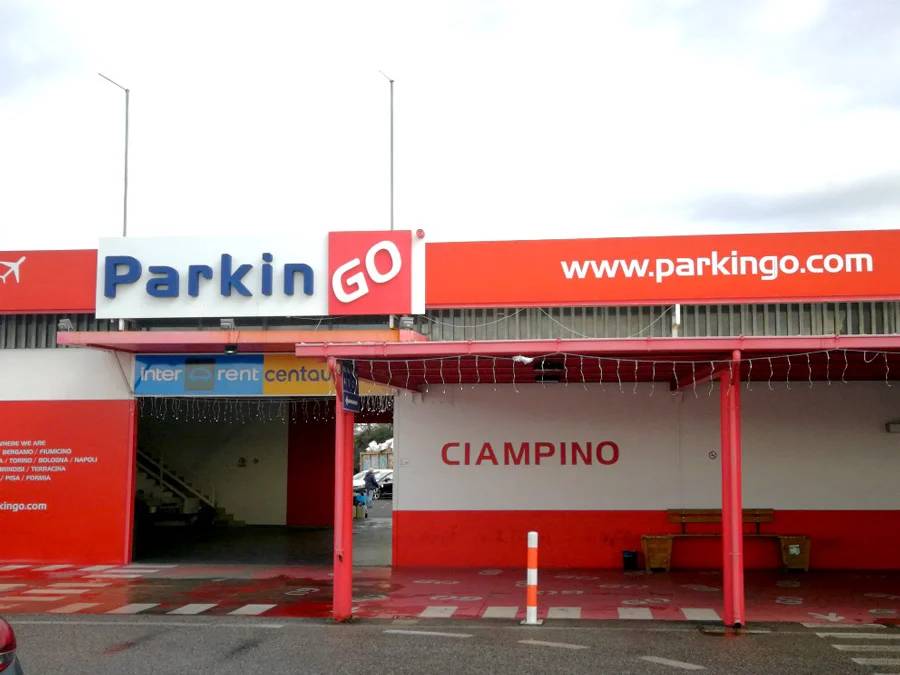 Caso Studio ParkinGO